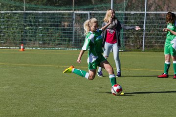 Bild 31 - C-Juniorinnen Kaltenkirchener TS - TuS Tensfeld : Ergebnis: 7:0